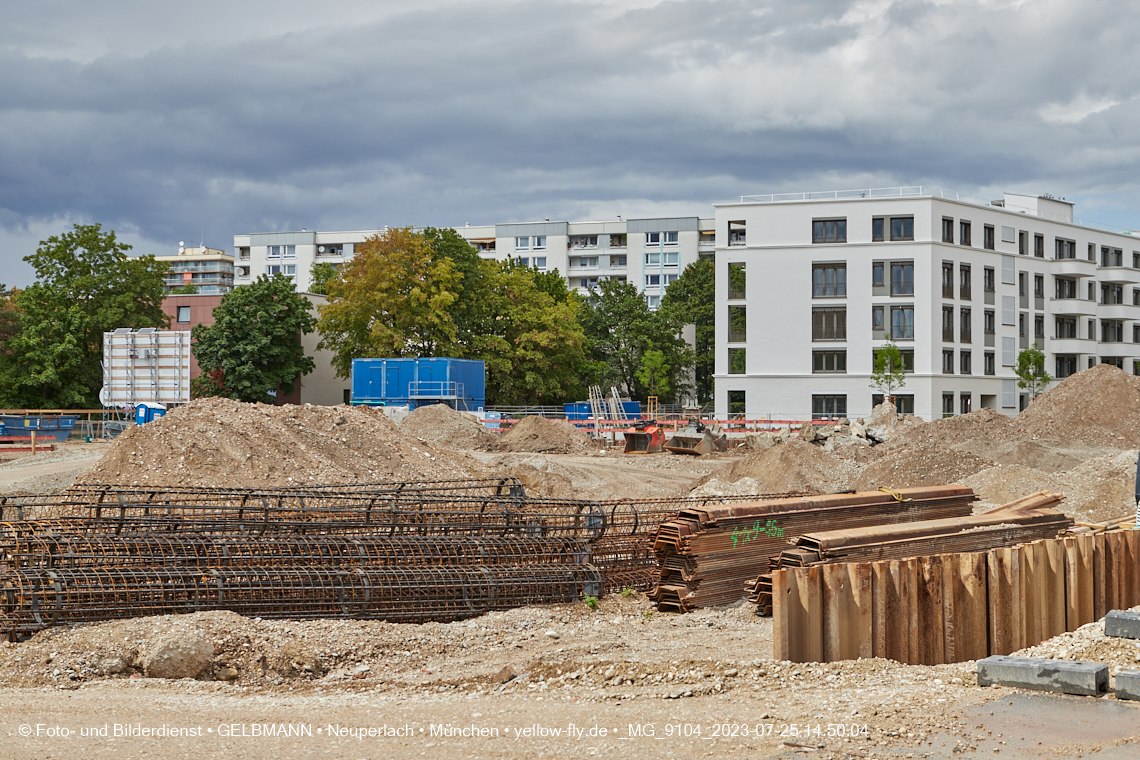 25.07.2023 - Rundgang im Alexisquartier in Neuperlach
